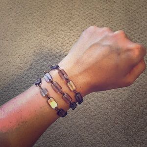 Lavender and gold beaded bracelet